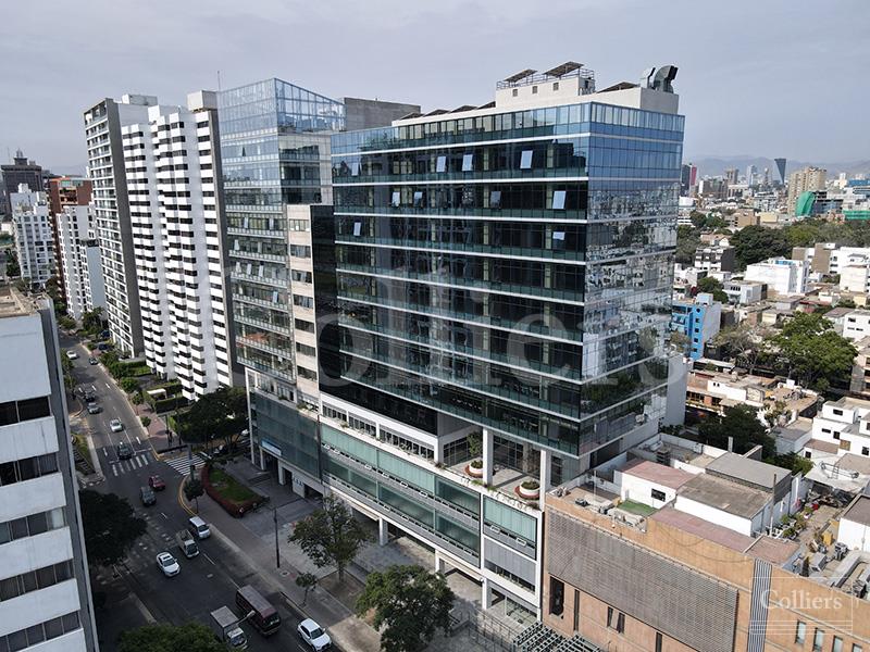 L-382 Centro empresarial HUBex, Oficinas prime y locales comerciales en San Isidro Golf - Alquiler - #1
