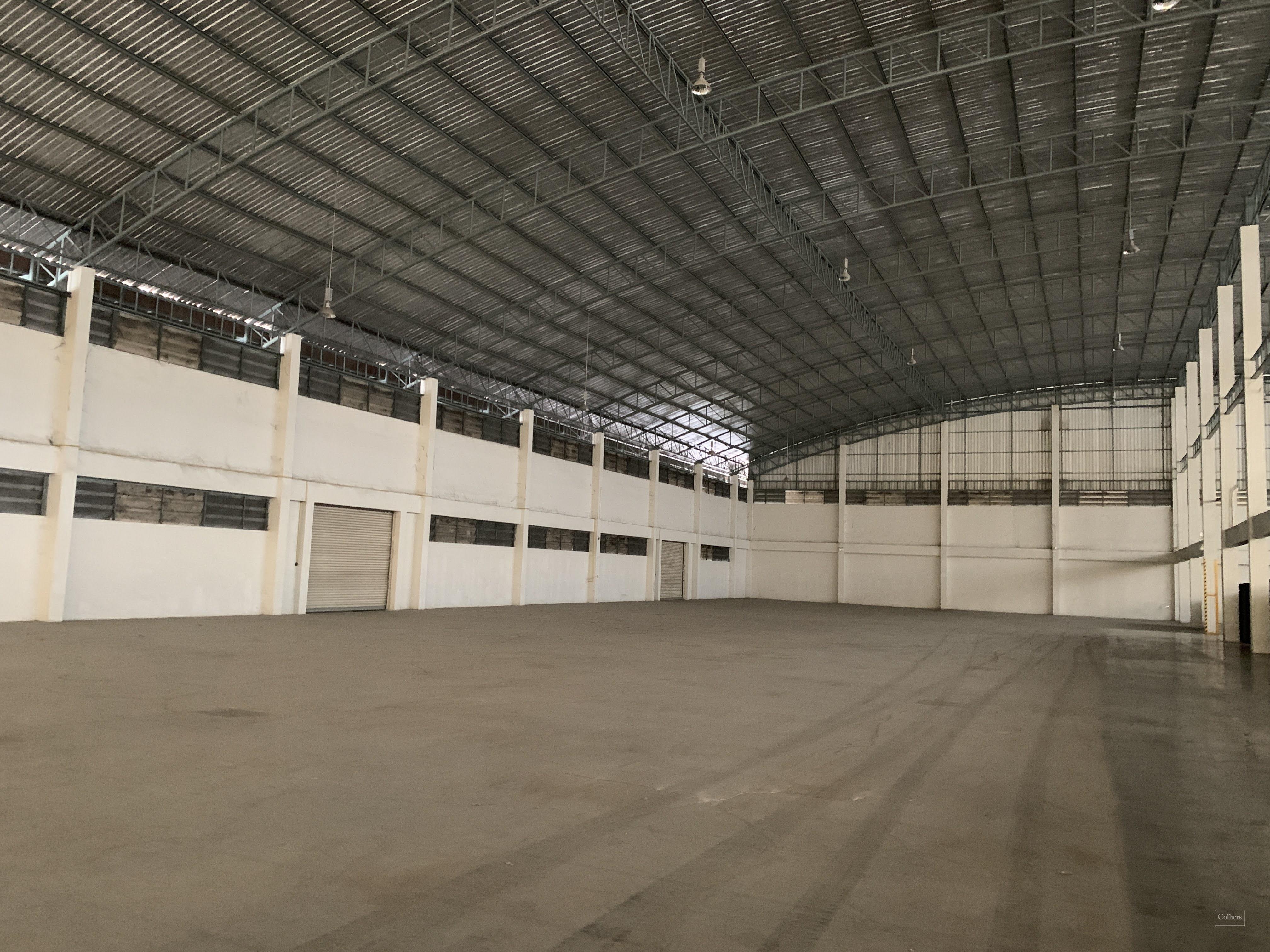 Warehouse/factory near Bangplee IE, on Sp. 1006 road, Samut Prakarn. - #12