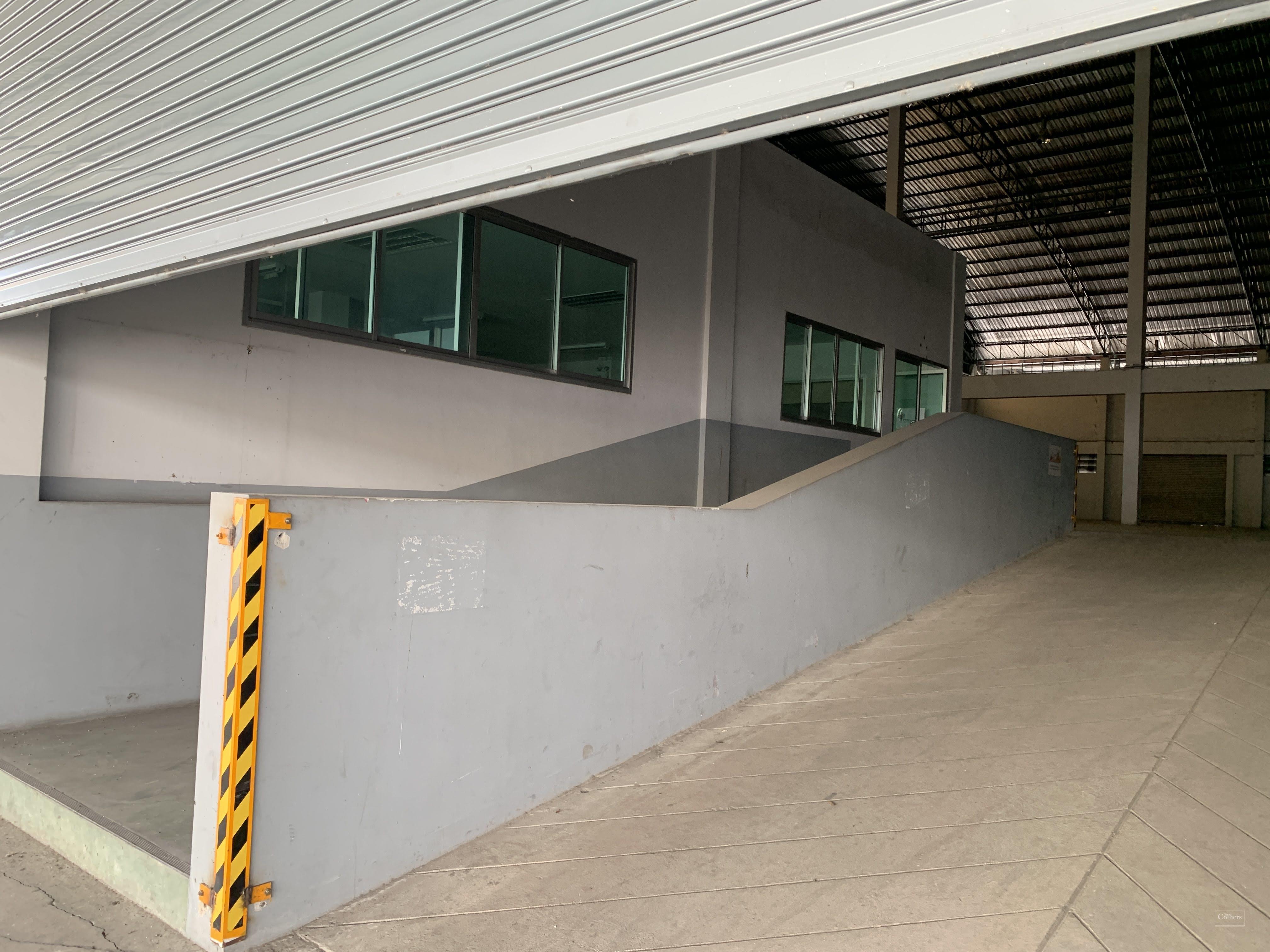 Warehouse/factory near Bangplee IE, on Sp. 1006 road, Samut Prakarn. - #7