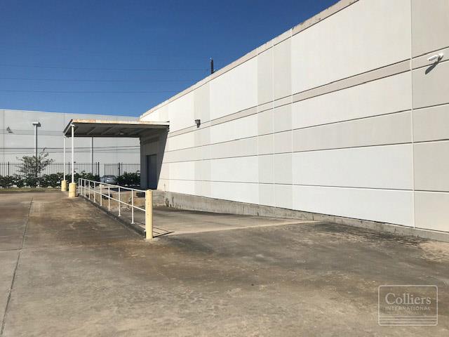 Sold | ±22,500-SF Office/Flex Facility, Southwest Houston - #7