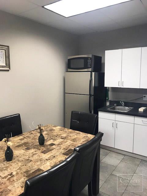 Sold | ±22,500-SF Office/Flex Facility, Southwest Houston - #3