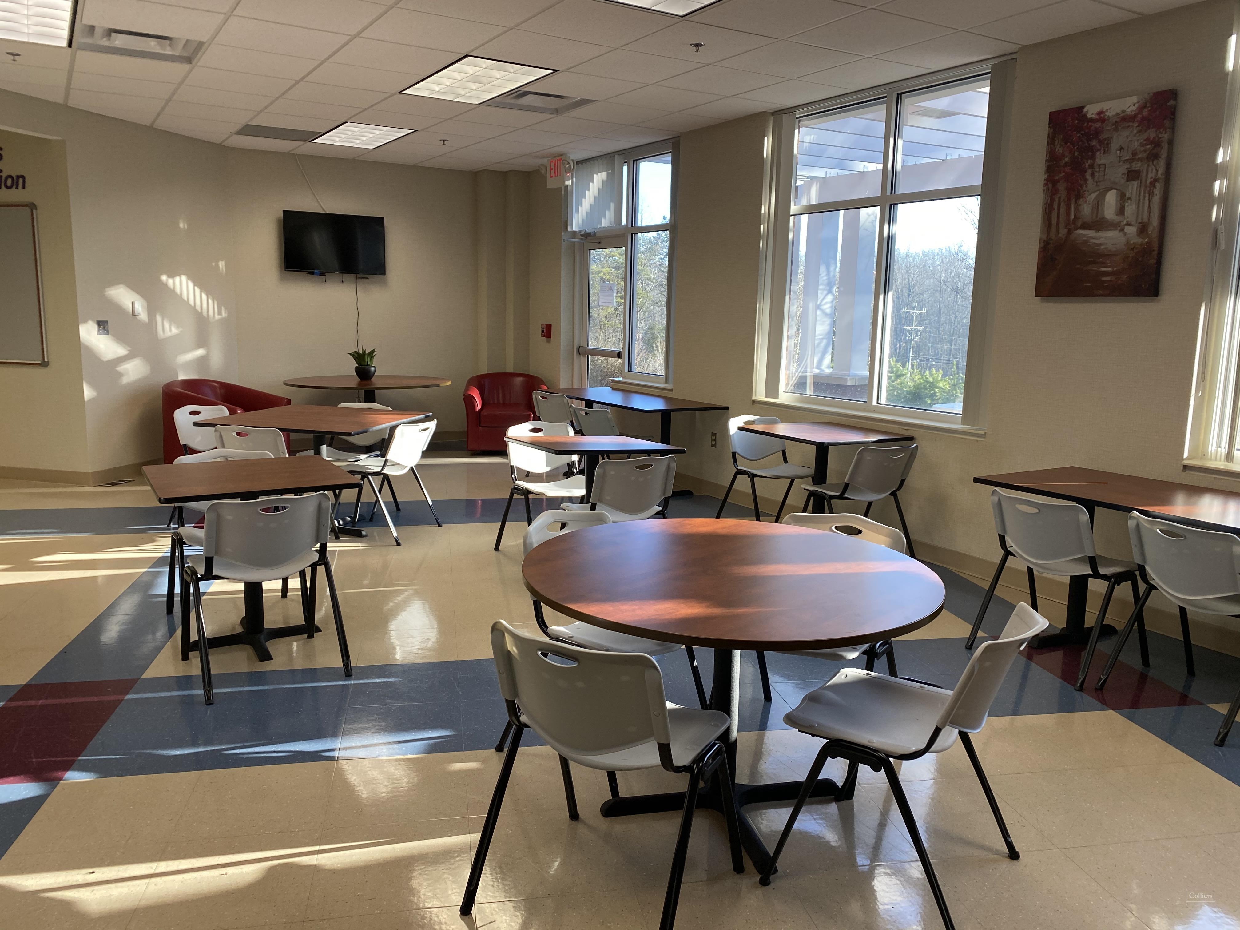 3926 Seminole Trail - #2