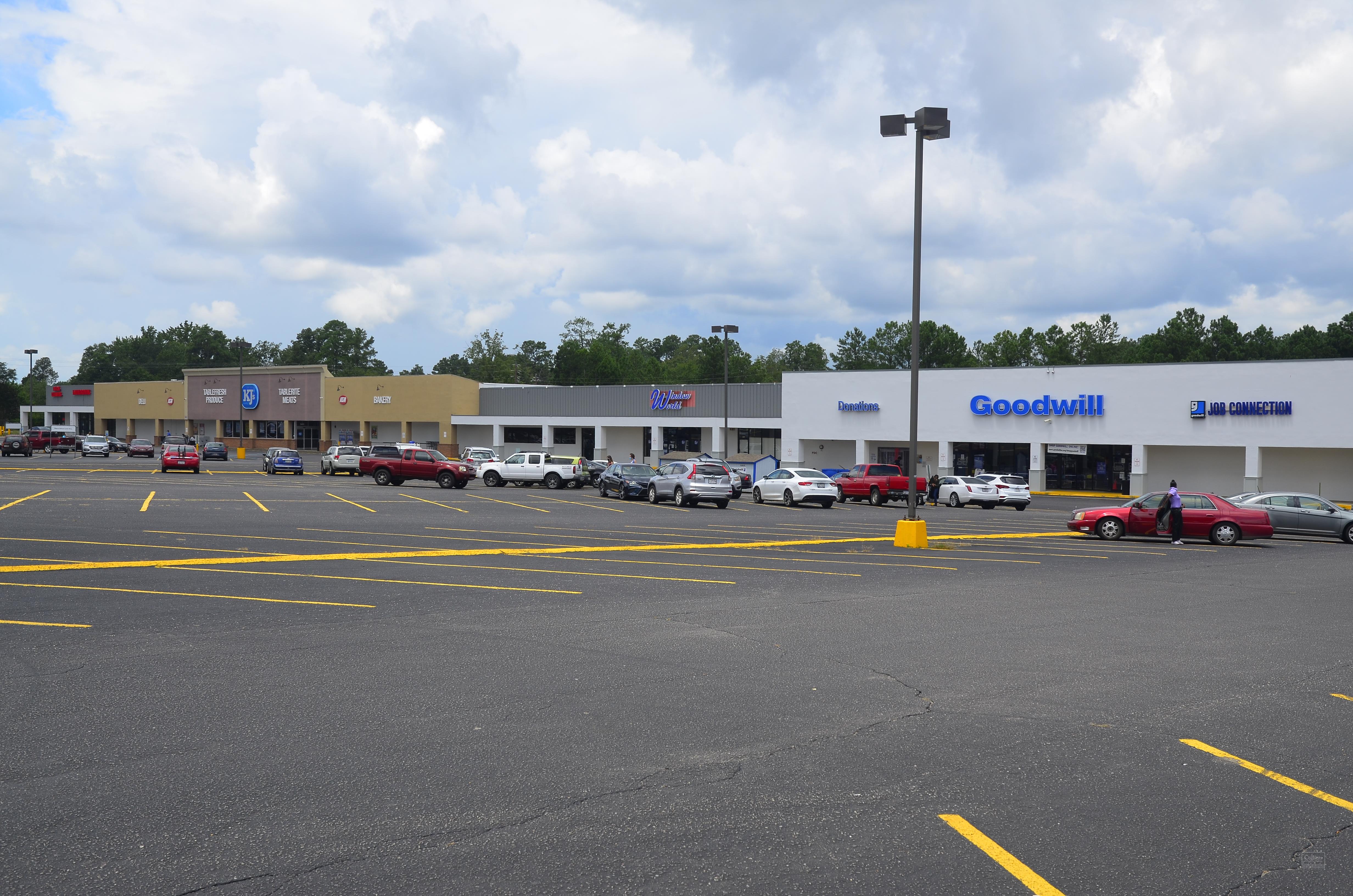 Richardson Plaza - ±5,080 SF to ±6,720 SF available - #1