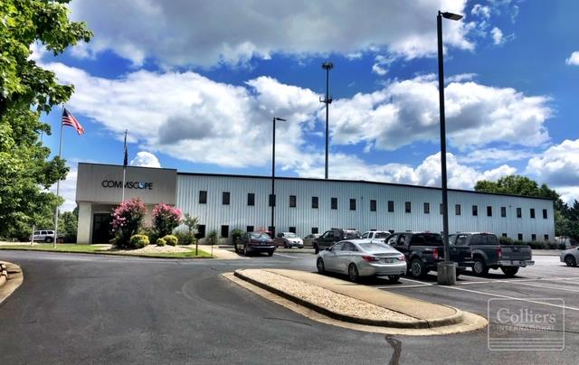 140 Vista Centre Drive - #1