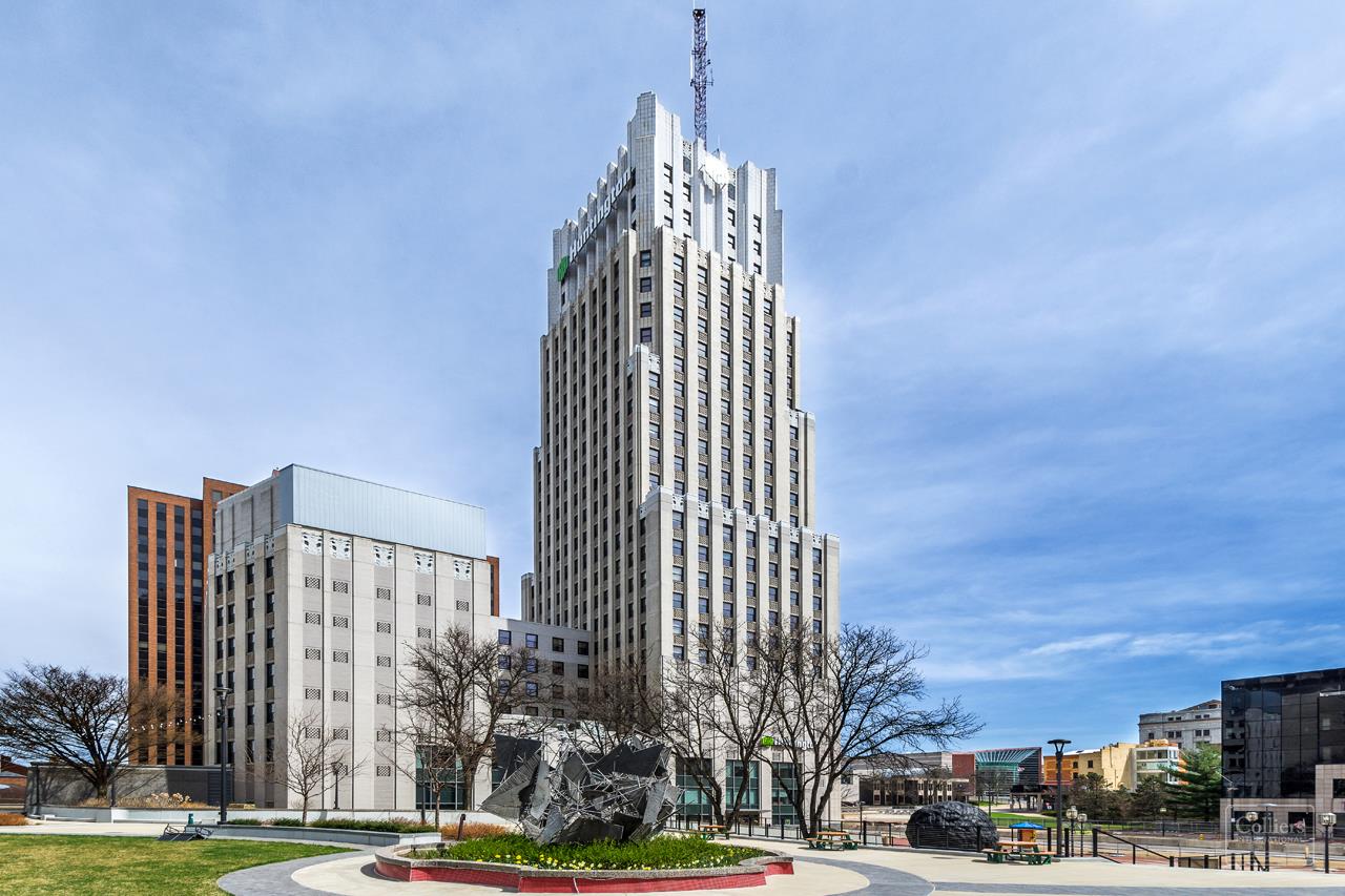 Investment Opportunity │27 Story High Rise Office Building - #3