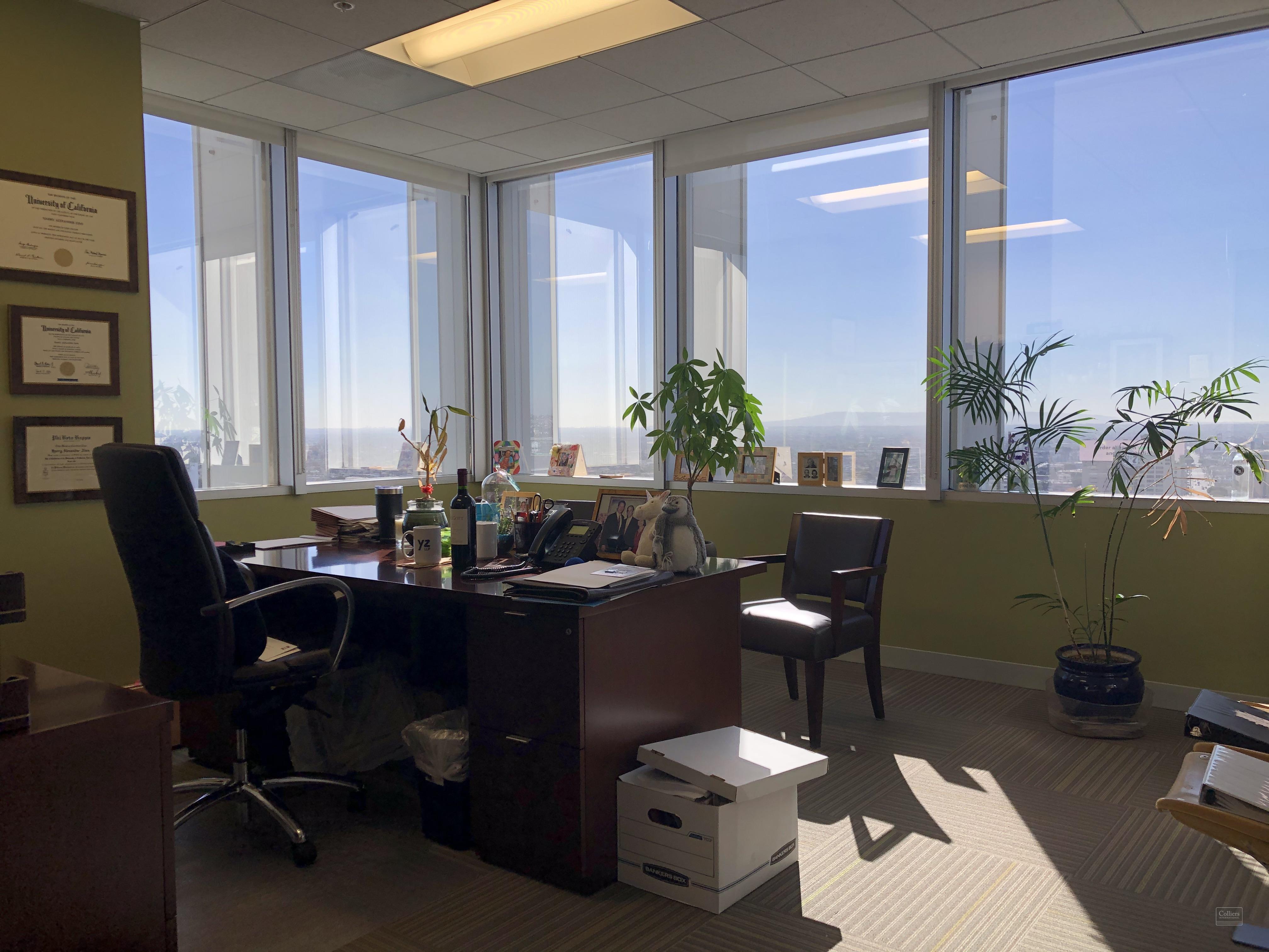 Full-Floor Office Sublease at USC Tower - #1