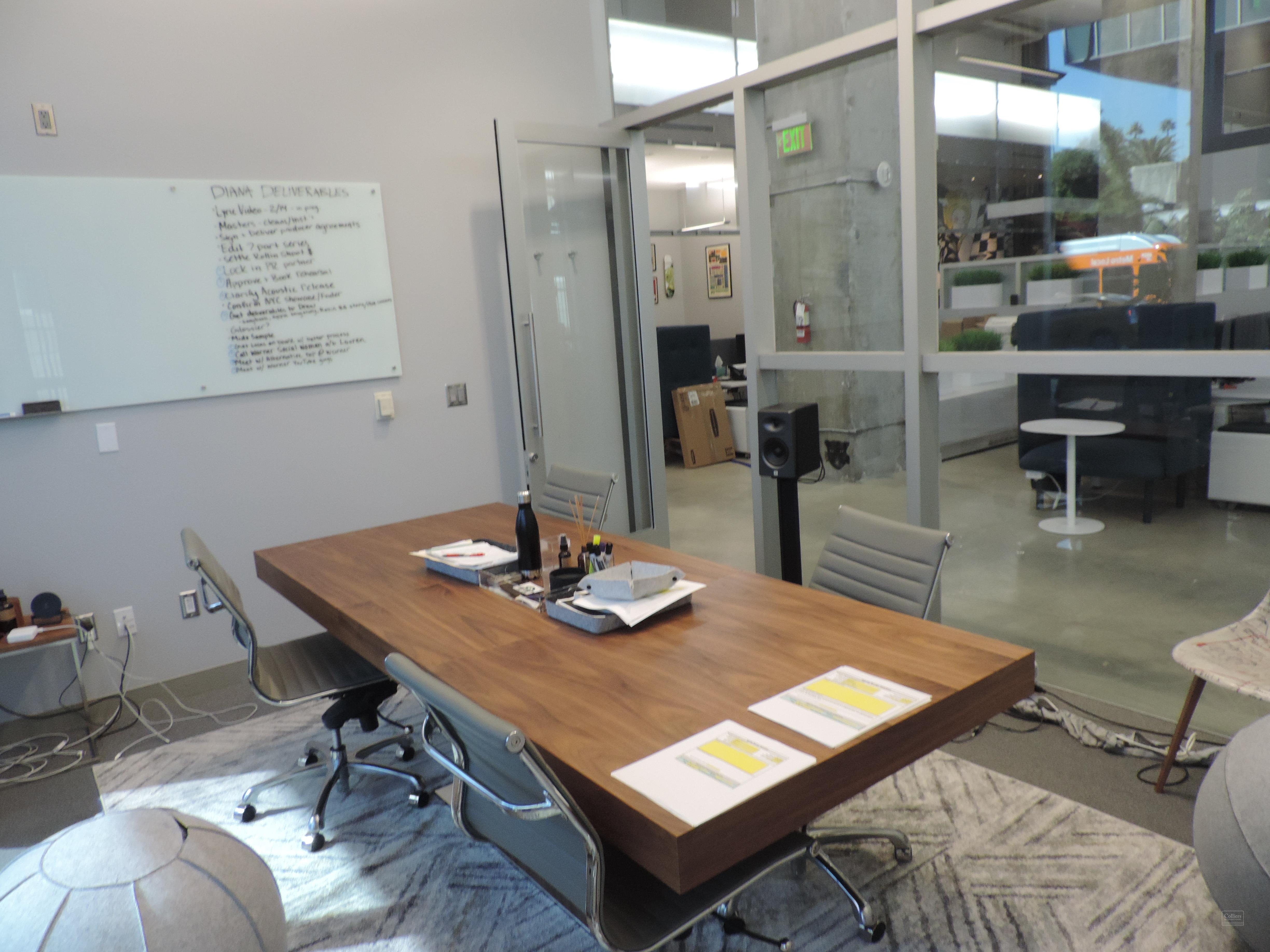Turnkey Beverly Hills Office Sublease - #3