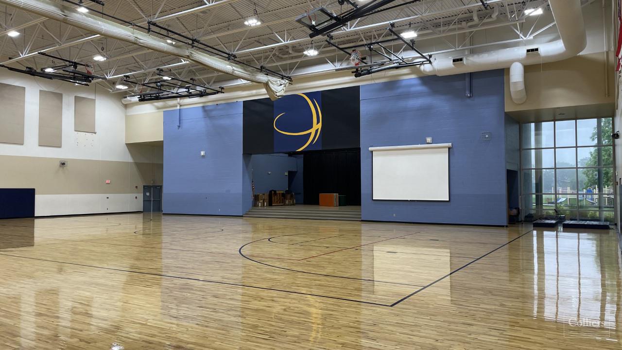 Immaculate School For Sale - #3