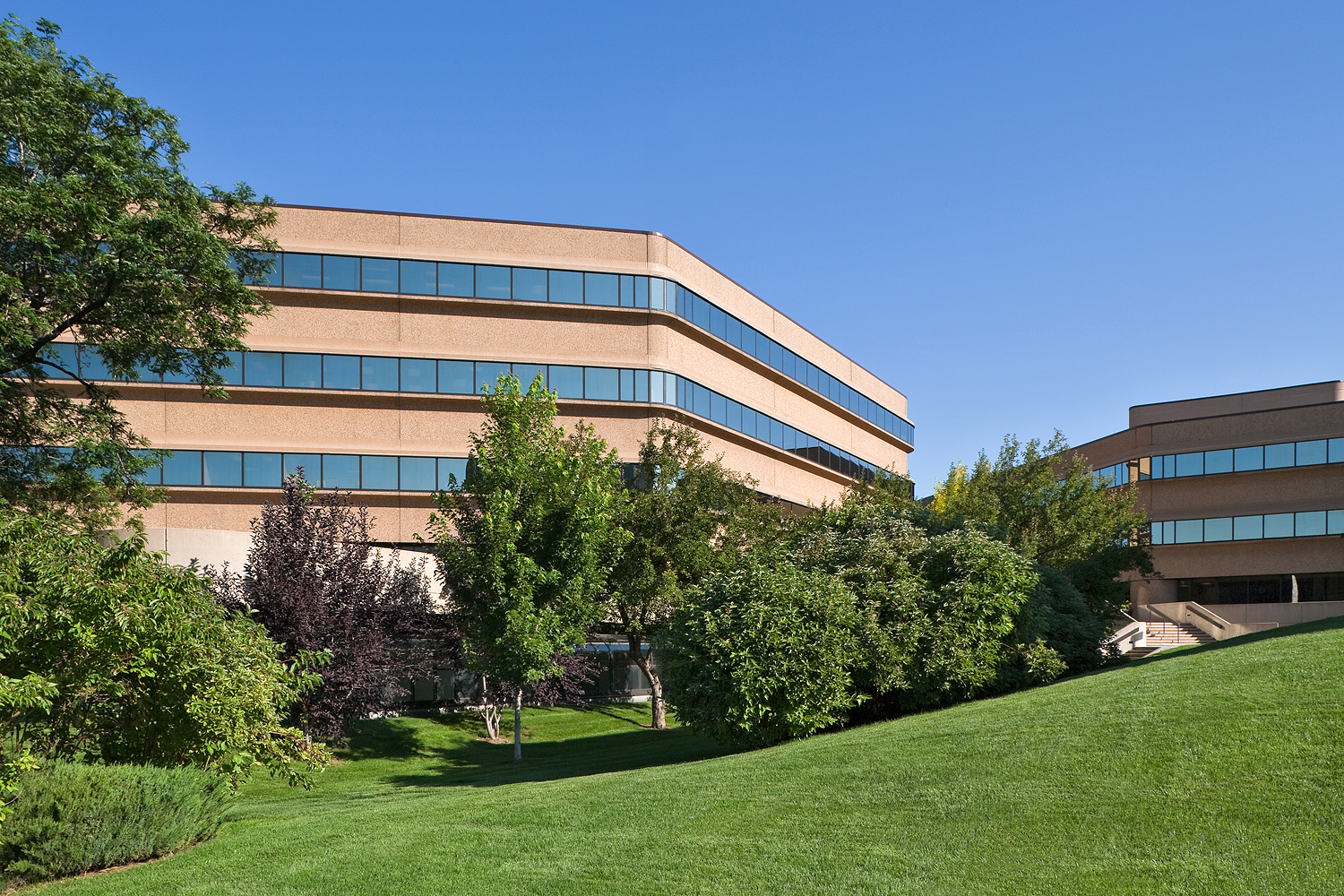 Financial Plaza - Building B - #2