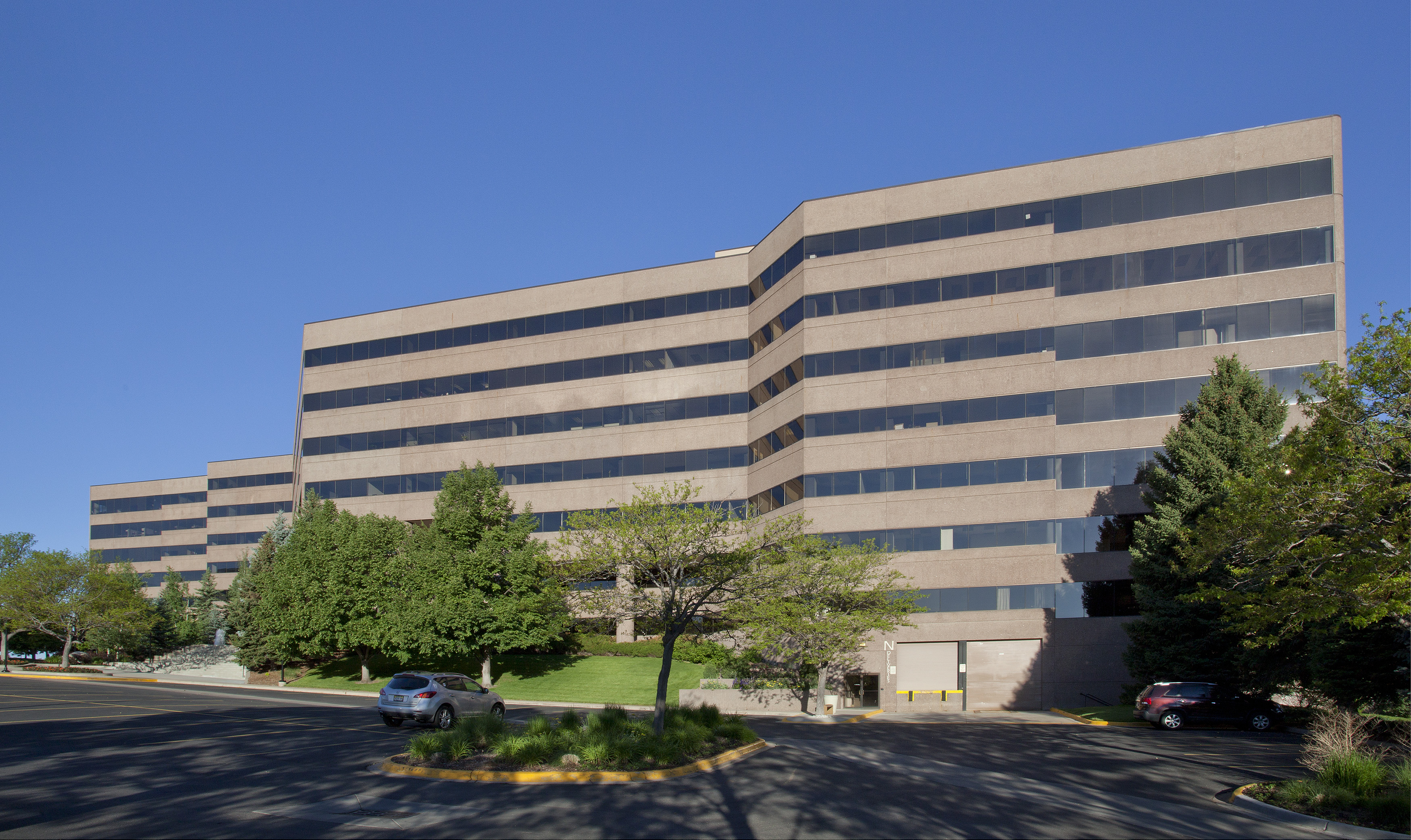 Cascades - 6300 S. Syracuse Way - #2