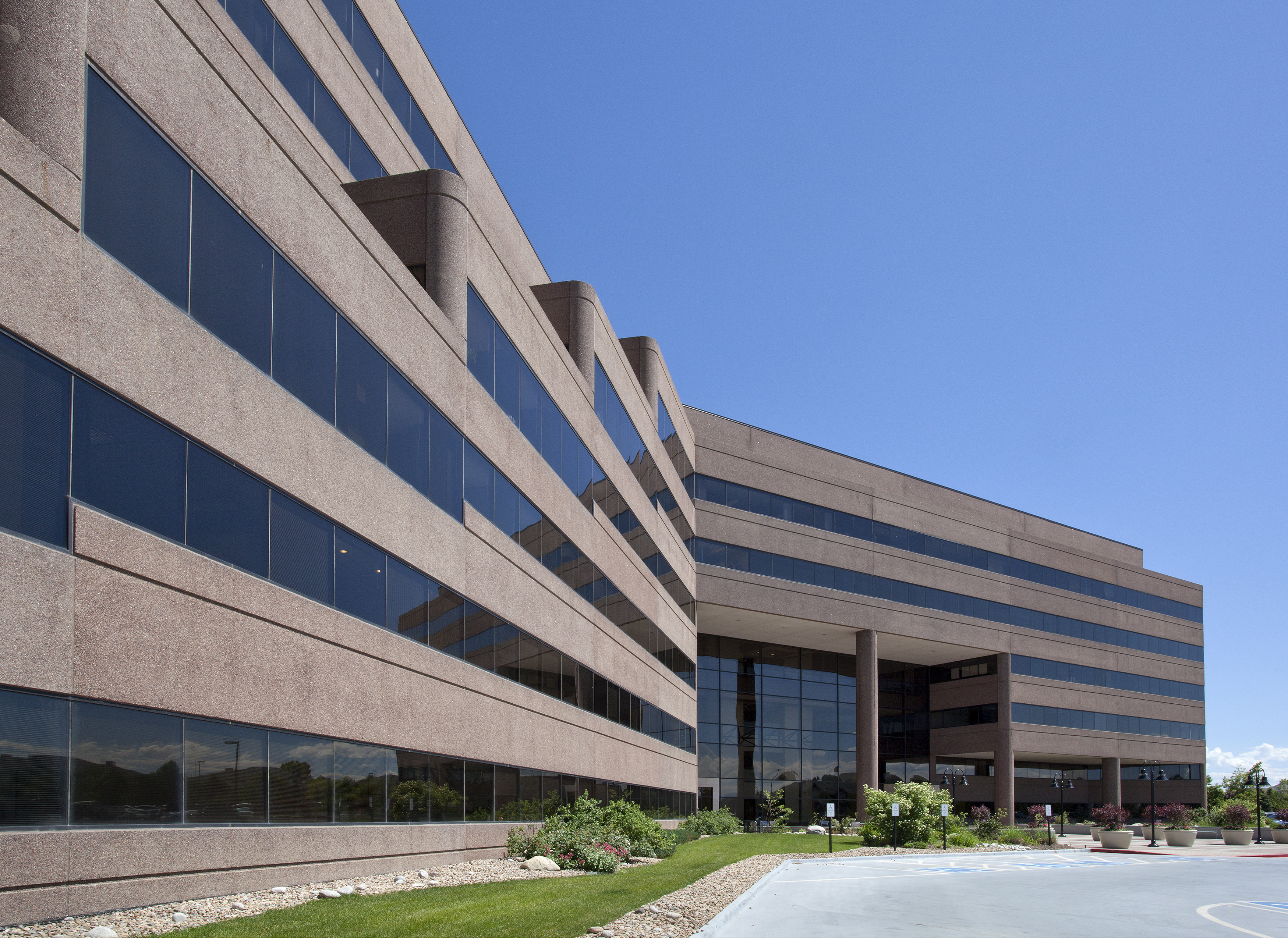 Cascades - 6300 S. Syracuse Way - #4