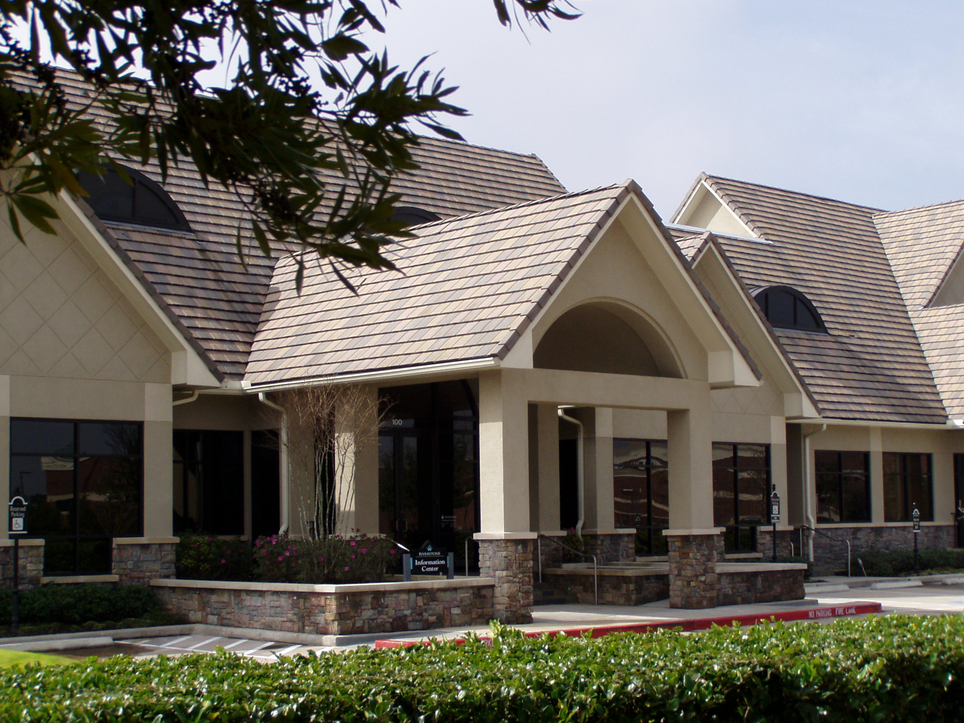 For Lease - 2nd Gen Office, Crosslakes Center - #1