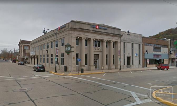 BMO Branch in Richland Center - #1