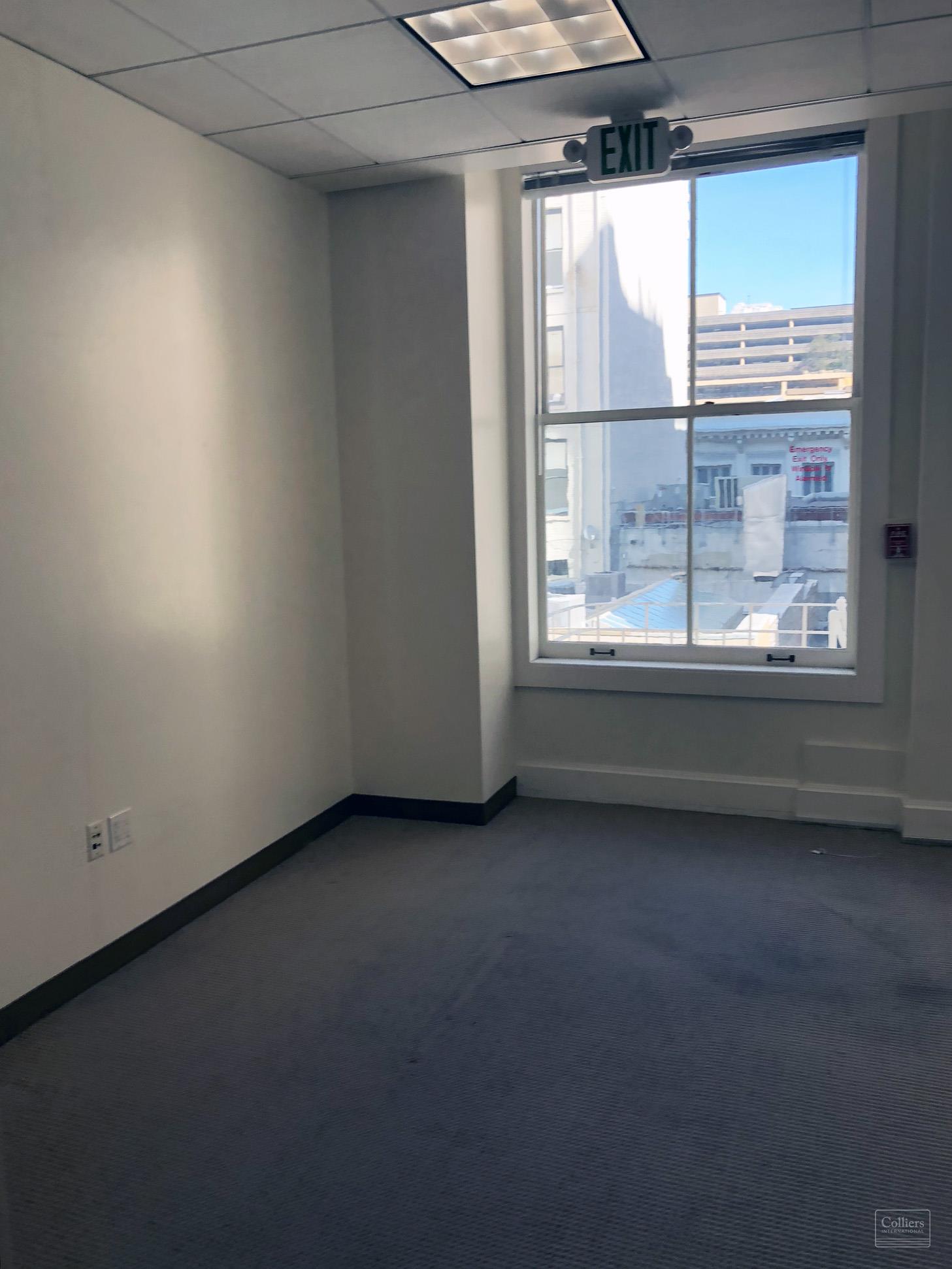Excellent natural light with fantastic views - 140 Geary Street, San Francisco - #10
