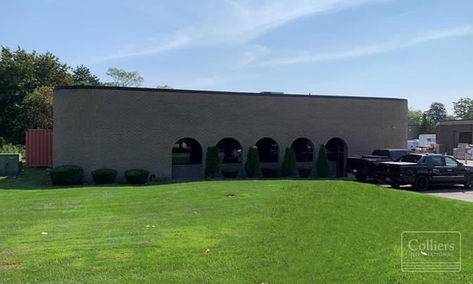 Well Maintained Industrial Building for Sale - #1