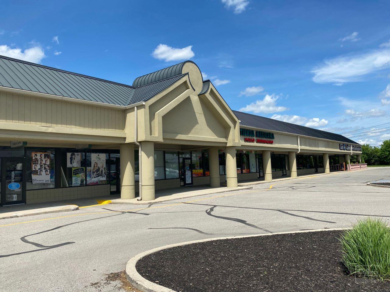 Excellent Visibility along Castleton Retail Corridor - #3